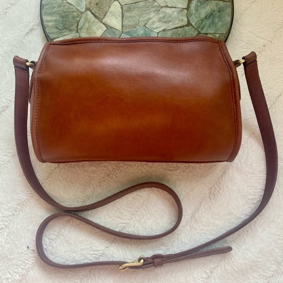 Coach 🌟HP🌟 Vintage Rare Austin Bag British Tan 9099 - Picture 4 of 17